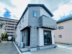 DEMO-01 市電・JR「谷山」へ徒歩8分のダブルアクセス。小学校や買物施設も徒歩圏にそろい、通勤・通学も日常の用事もスムーズ。ゆとりの敷地に4LDK＆充実設備を備えた一邸です。