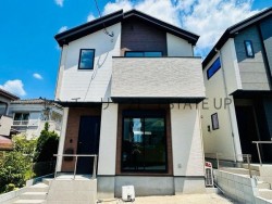 DEMO-01 公園・小学校・スーパーが徒歩圏内！静かで安心な環境に、安心の耐震設計と地盤改良済み。家族の未来にぴったりの住まいです。