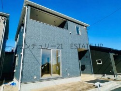 駐車3台可＋南向きで日当たり良好の新築4LDK。全室収納完備、オール電化の省エネ住宅で、子育て世帯にも嬉しい安心の暮らしを叶える住まいです。