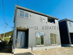 DEMO-01 加治木駅徒歩9分の好立地。全3棟のゆとりある4LDKオール電化住宅！LDK＋和室で家族が自然と集まる間取り。省エネ性能も高く、子育て世帯に嬉しい住まいです。