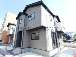 【電停6分×八幡小290m】LDK19.2帖の開放感。省エネ性能に、WICや食洗機など充実装備。補助金40万円対象＆フラット35適合で資金計画も安心。下荒田で“便利と快適”を叶える4LDK。