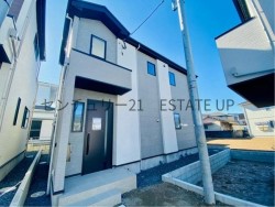 DEMO-01 南向きLDKで陽光に包まれ、20帖超LDKやリビング階段など、子育て家族に嬉しい間取りが満載の快適邸宅♪坂之上駅・慈眼寺駅の2駅近で生活便利。