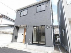 DEMO-01 南向きリビングで毎日が明るく家族時間がもっと楽しくなる家。全室2面採光・オール電化・省エネ性能★4の快適仕様。明和北バス停徒歩3分の安心便利な住環境です。