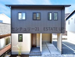 DEMO-01 14帖の匂配天井でリビングにキッチンのある自然素材の健康住宅♪に駐車最大3台可能で駅徒歩5分×小学校・スーパー・公園も徒歩圏の暮らしやすい環境です。