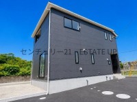DEMO-01 家族が集まるLDKに和室付き♪整形地で駐車スペースも複数台確保でき子育て世帯にもピッタリな新築分譲です！