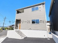 DEMO-01 バス停徒歩3分。オール電化仕様の新築4LDK。広々バルコニー付きで開放感♪小学校やスーパーも身近にあり、子育て世帯にも暮らしやすい住環境が魅力です。