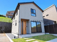DEMO-01 ダブル断熱工法×オール電化の快適な3LDK。桜島を望む眺望が魅力！小・中学校徒歩圏で買い物施設も揃った子育てと日常生活の両方に便利な住環境です。